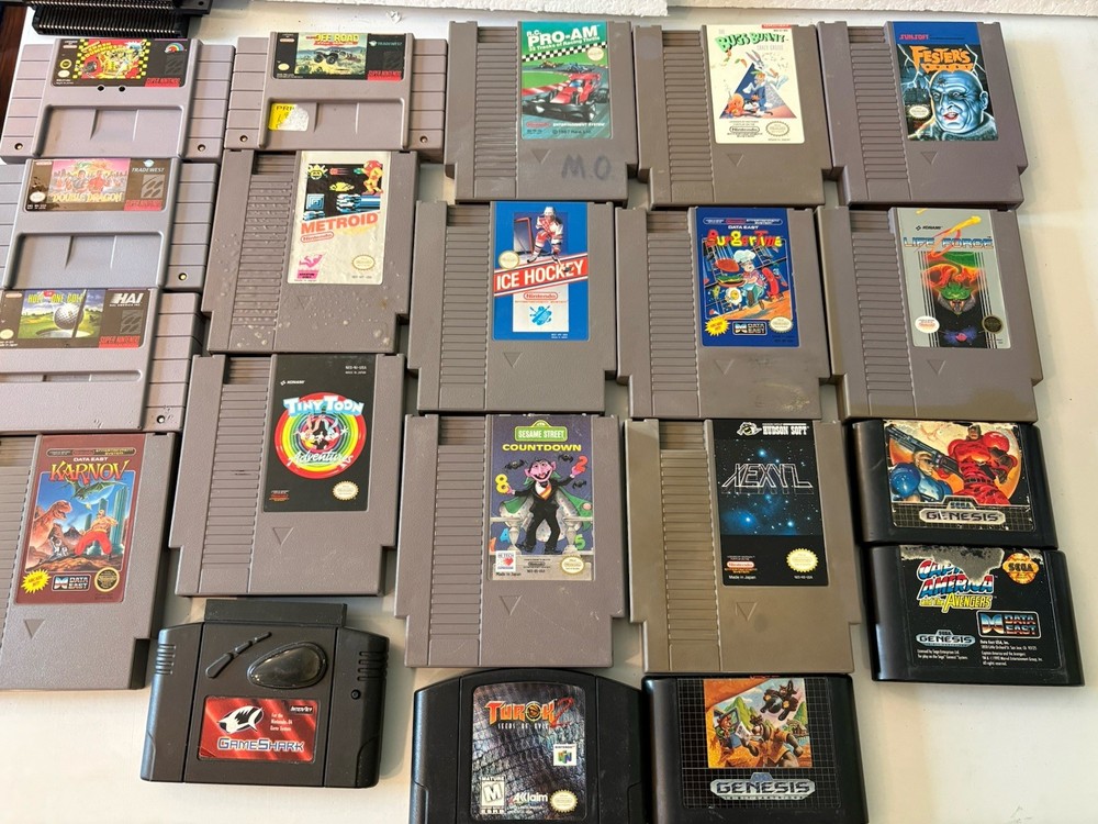 Nintendo NES, SNES, N64, Sega.  Games Lot USED