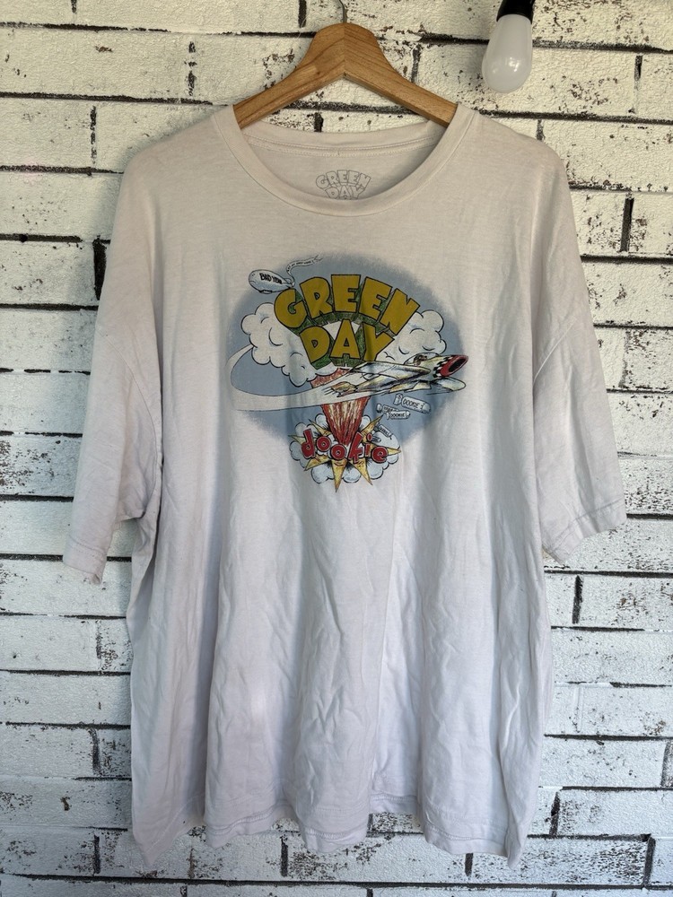 Green Day Band T Shirt Mens 2XL White Graphic Punk Rock Tee Oversized