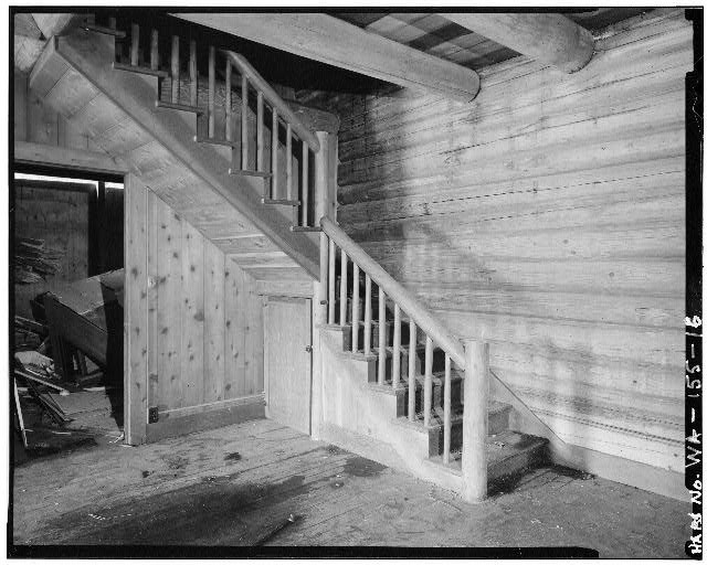 Photo:Storm King Interior First Floor Northwest Room Stairway 1900s