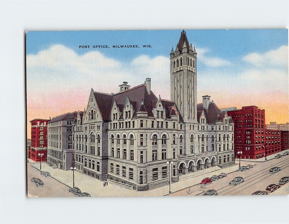 Postcard Post Office Milwaukee Wisconsin USA