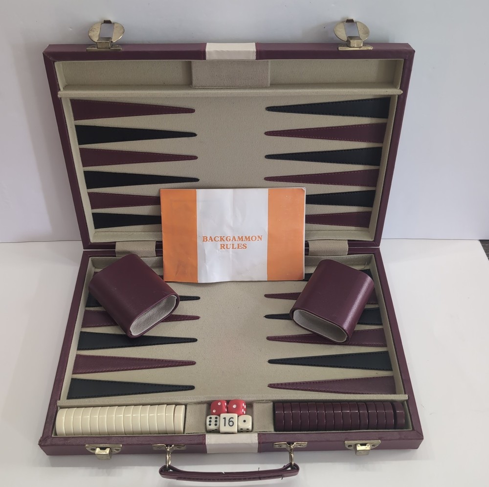 Vintage 15' Backgammon Travel Set Briefcase Faux Leather Red Case Portable