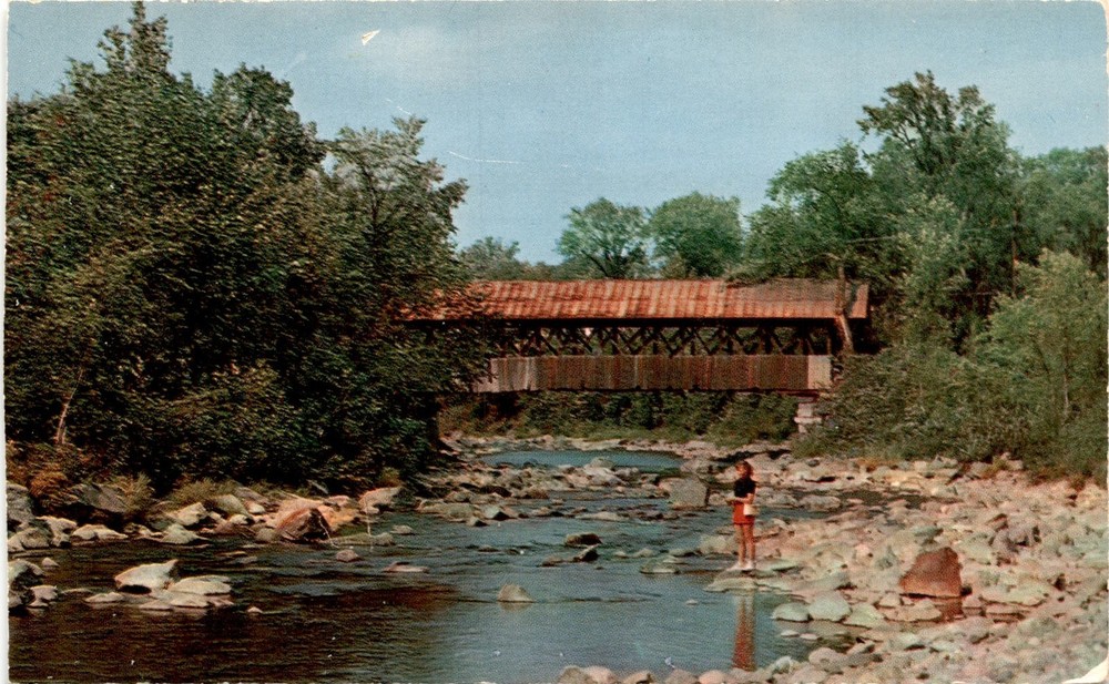 Don Sieburg & Co., Inc., New London, N. H., COLOURPICTURE Postcard