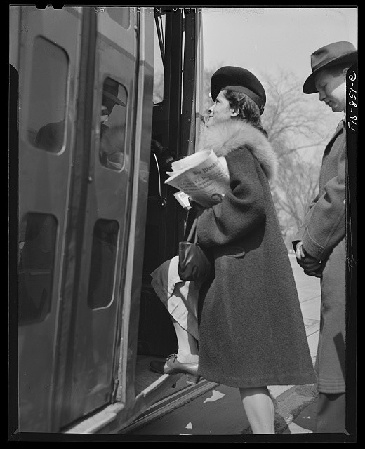 Washington DC Jewel Mazique Library of Congress worker boarding bus 1942 winter