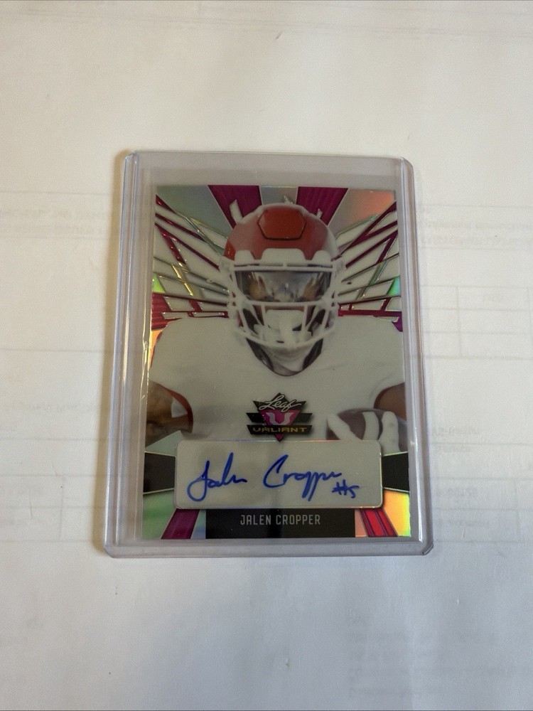 Jalen Cropper - 2022 Leaf Valiant Football Portrait Autograph # 7/7