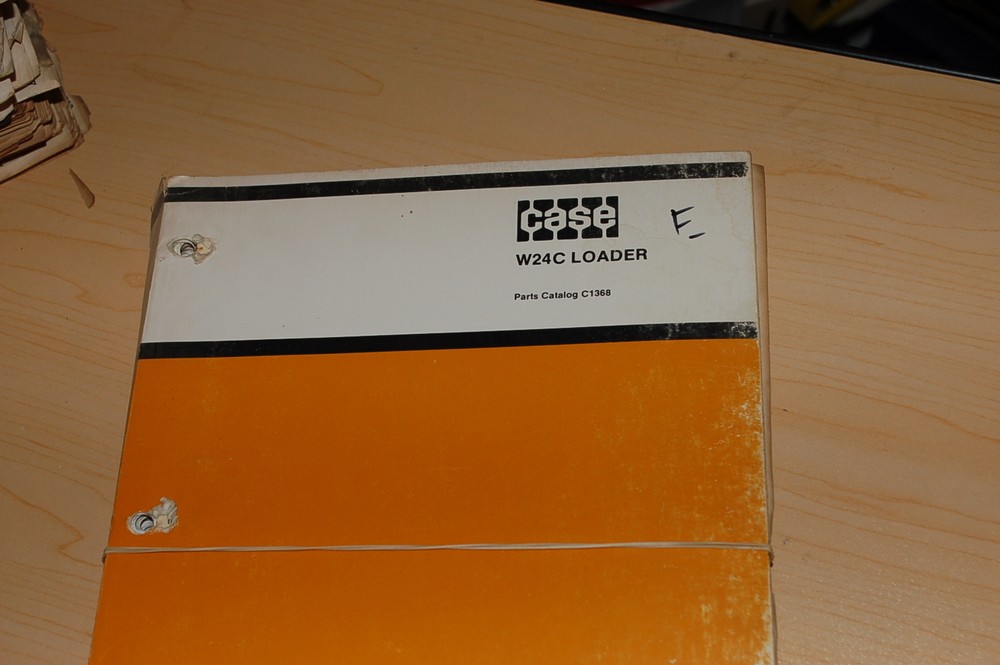 CASE W24C Front End Wheel Loader Spare Parts Manual book catalog rubber tire
