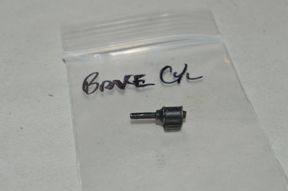 HO Scale Vintage Metal Steam Locomotive Brake Cylinder Parts