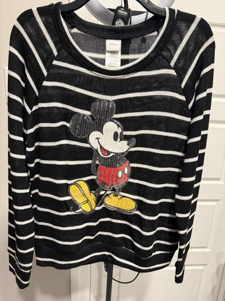 Disney sequined Mickey Mouse ladies top Size XL