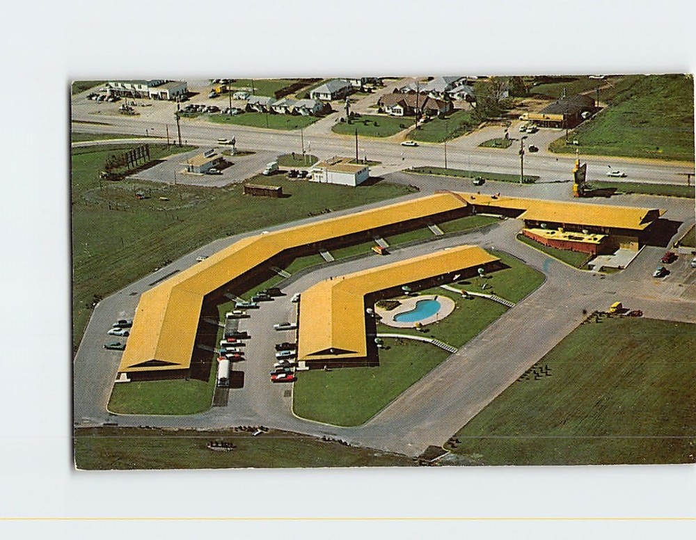 Postcard Aerial View Of Holiday Inn  Topeka Kansas