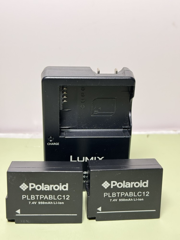 Polaroid High Capacity Replacement Battery PLBTPABLC12 w/ Charger