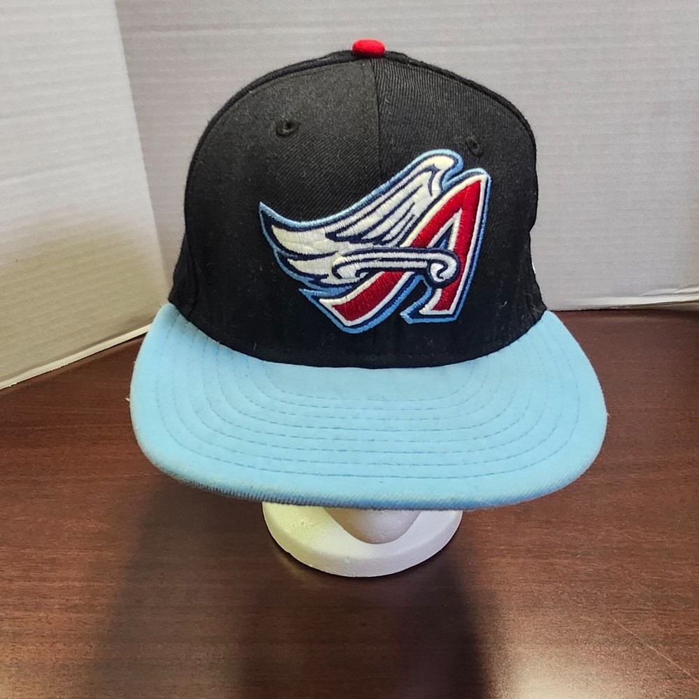New Era Cooperstown Collection 59FIFTY Fitted MLB Hat Size 7 1/2 Black & Light B