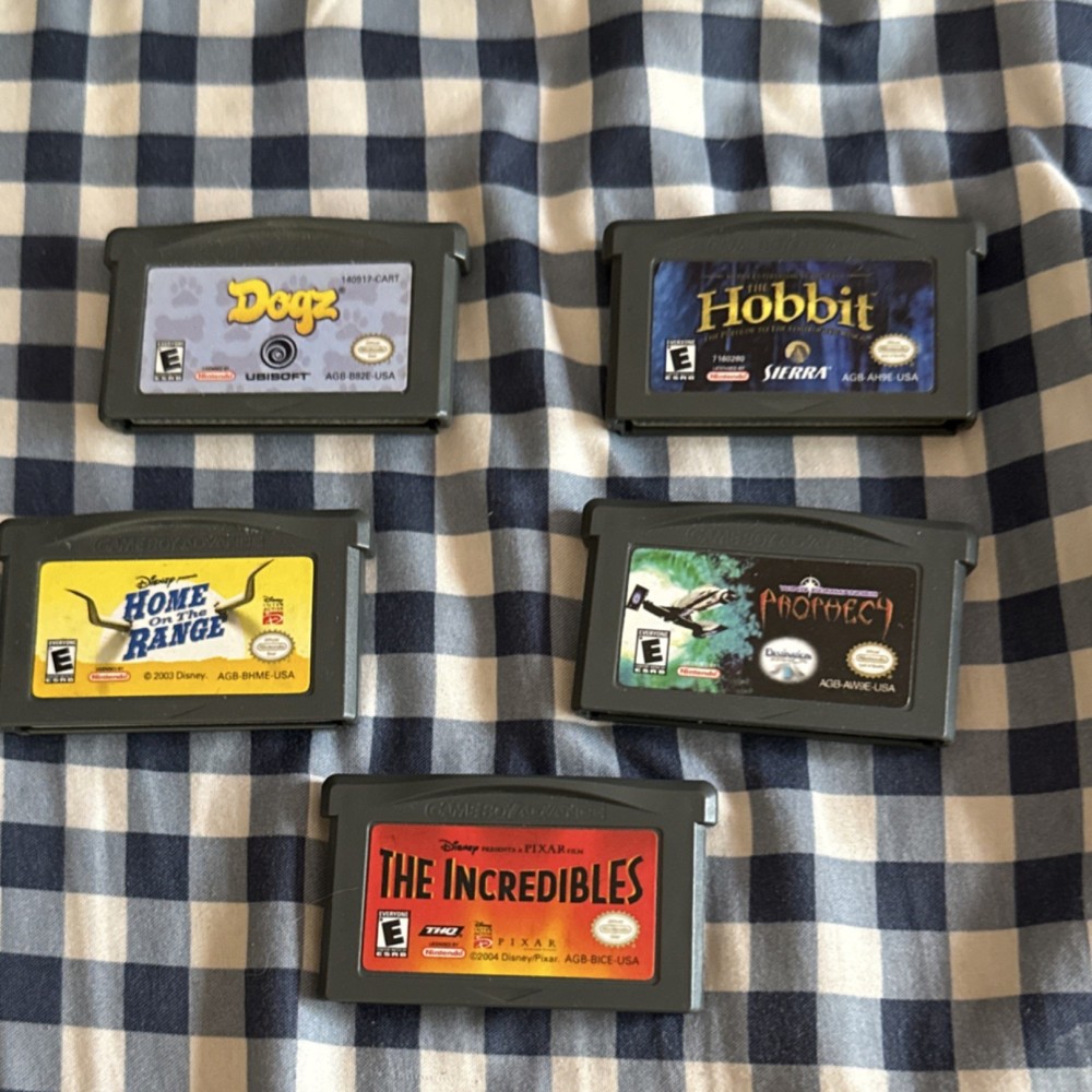 Game boy advanced game lot.