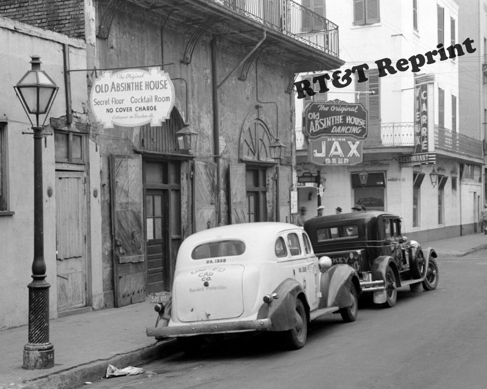 New Orleans Absinthe House & Cab Car Near Bourbon Street Year 1941 8x10 Photo-image