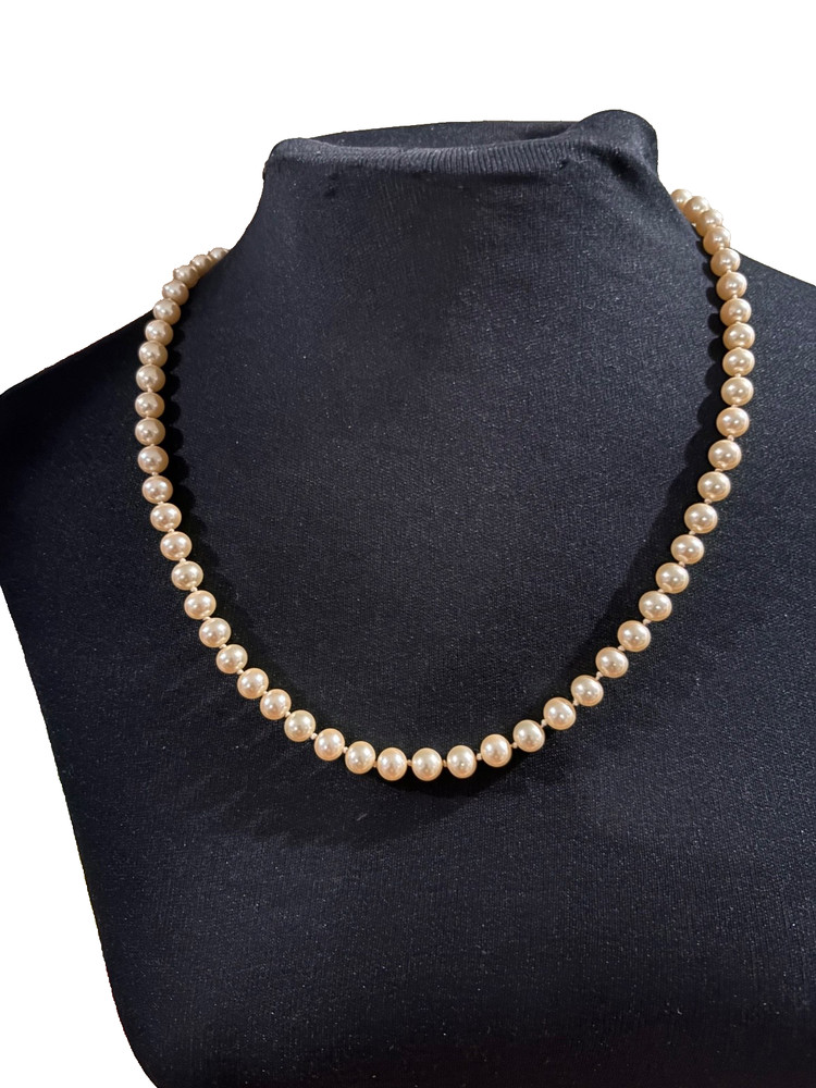 Danecraft Vintage 60s Faux Pearl Necklace Hand Knotted 24”W/ Script D Hang Tag
