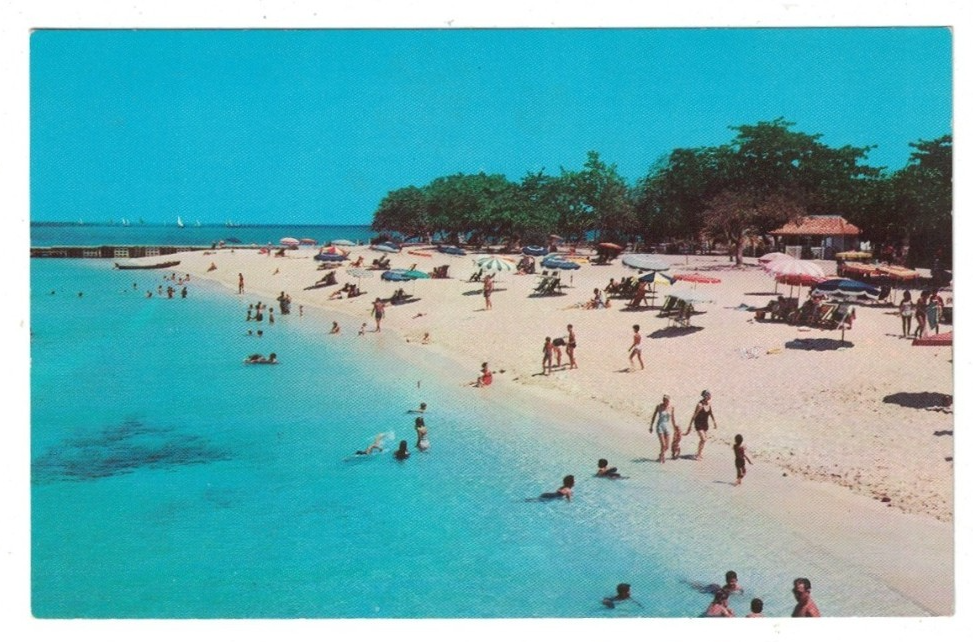 VINTAGE 1950'S DOCTORS COVE MONTEGO BAY JAMAICA POSTCARD
