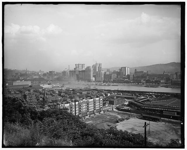 Photo:Pittsburgh Pennsylvania Waterfront Cityscape 1910s Buildings Stadium