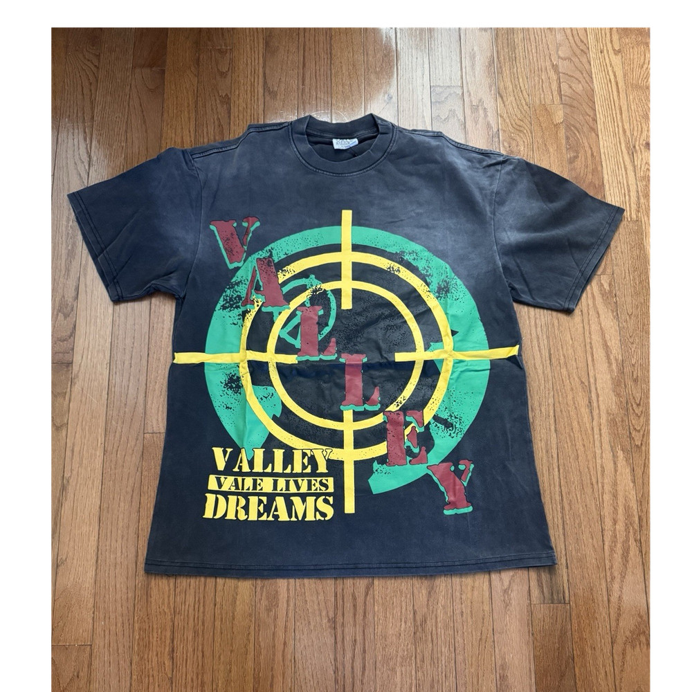 Valley Dreams Graphic Men's T-Shirt Black L Short Sleeve Crew Neck
