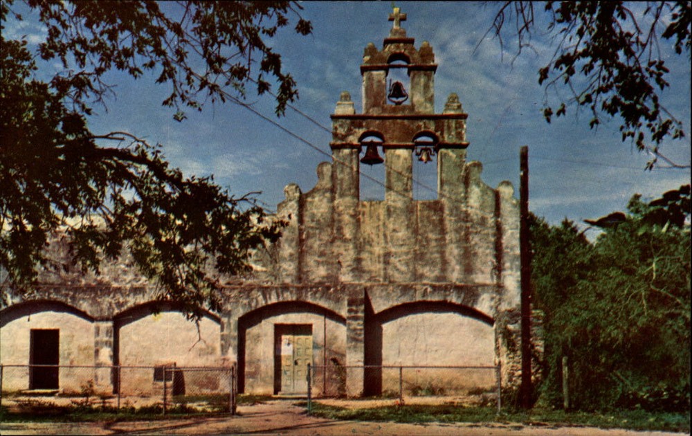 San Antonio Texas Mission San Juan De Capistrano est 1731 bells vintage postcard