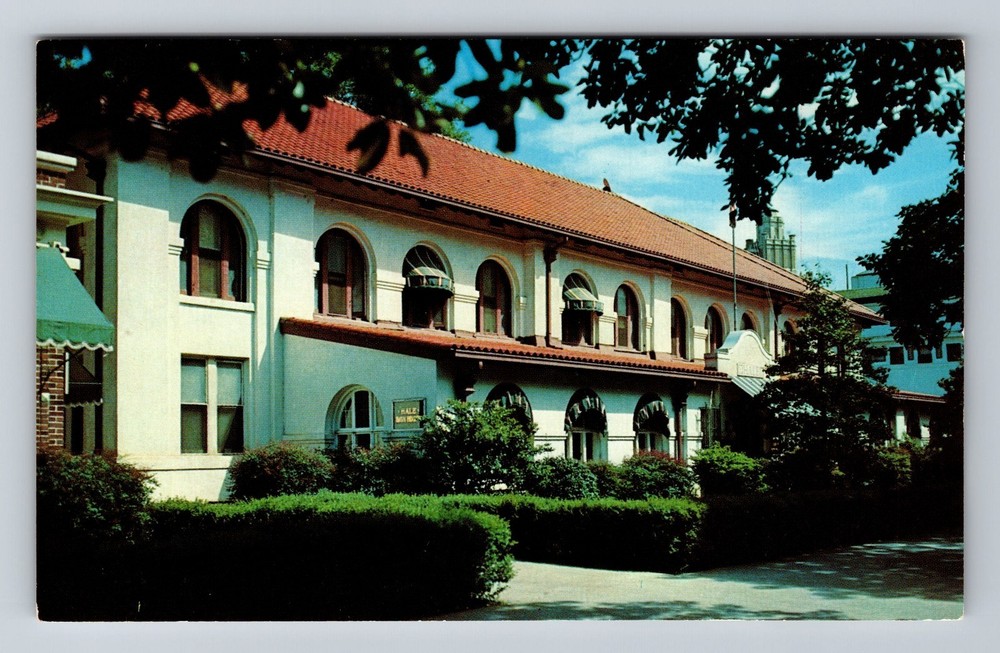 Hot Springs AR-Arkansas The Hale Bath House Vintage Postcard Standard Souvenir