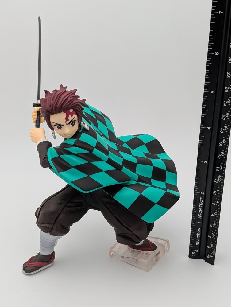 Demon Slayer Tanjiro Kamado Ichiban Kuji B Prize Figure Bandai Spirits Loose