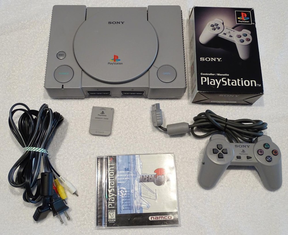 Sony Playstation SCPH-5501, Memory Card, 2 Controllers, Wires, ACE COMBAT 2 Game-image