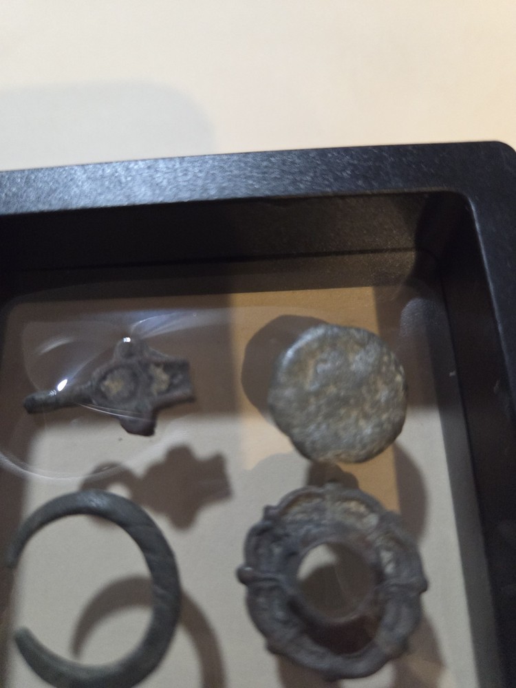 Lot Of 4~ Ancient Bronze ~ Viking/ Roman/ Medieval~ In Floating Display