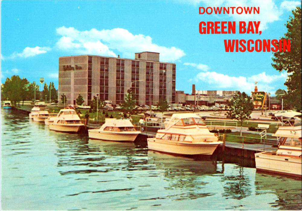 Vintage Postcard Green Bay Wisconsin Downtown Waterfront Scene