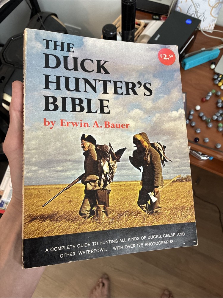 Duck Hunter’s Bible Erwin Bauer 1965 PB Illustrated Waterfowl