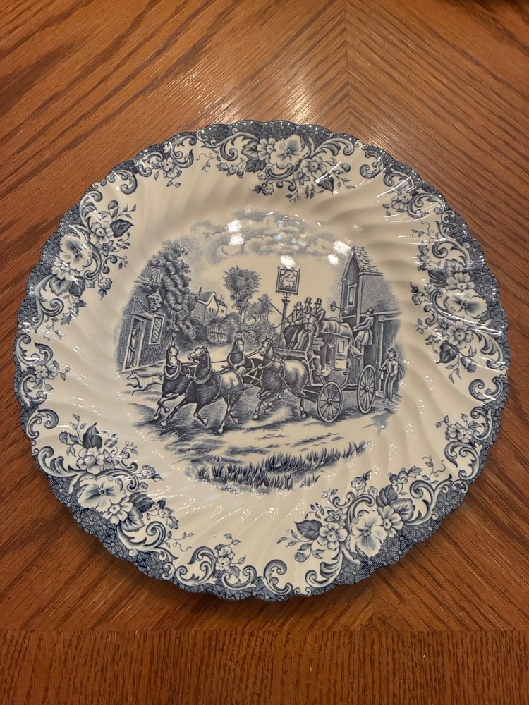 Johnson Bros Ironstone Dinner Plate Blue Coaching Scenes ~9.75