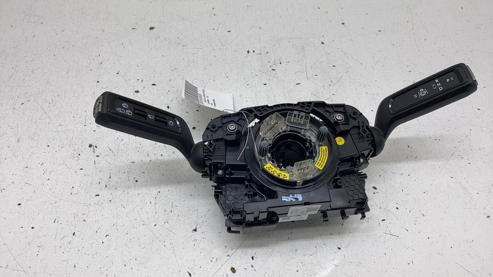 Rivian R1S 22-24 Steering Wheel Clockspring with Wiper & Gear Selector Combo Switch