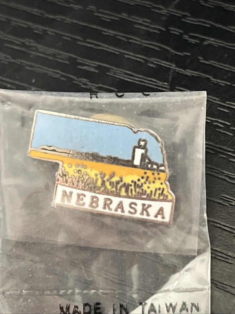 Nebraska Lapel Pin / Hat Pin, Souvenir