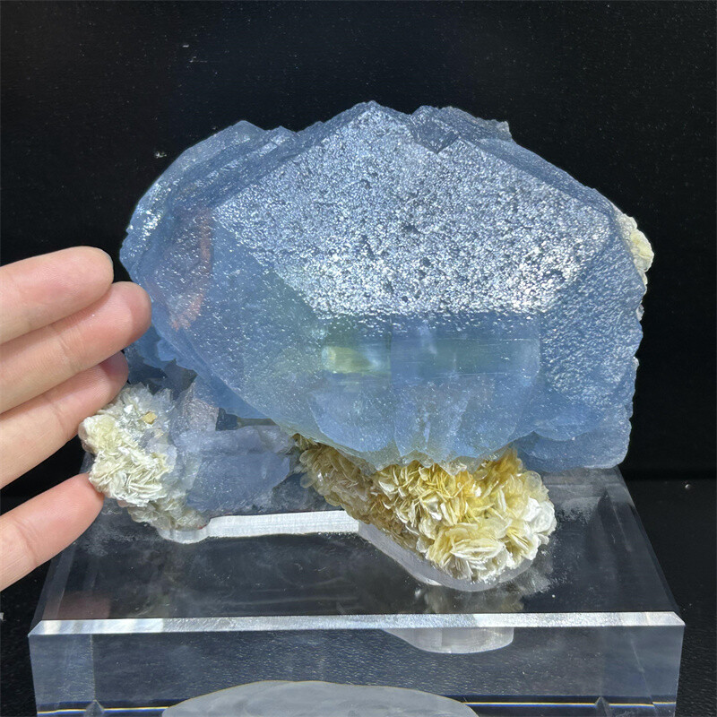 6.88LB Rare Large Natural Blue Fluorite Quartz Crystal Mineral Specimen