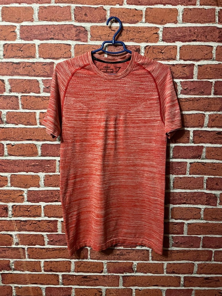 Gymshark Men’s Grailed Seamless Red Medium David Laid T shirt