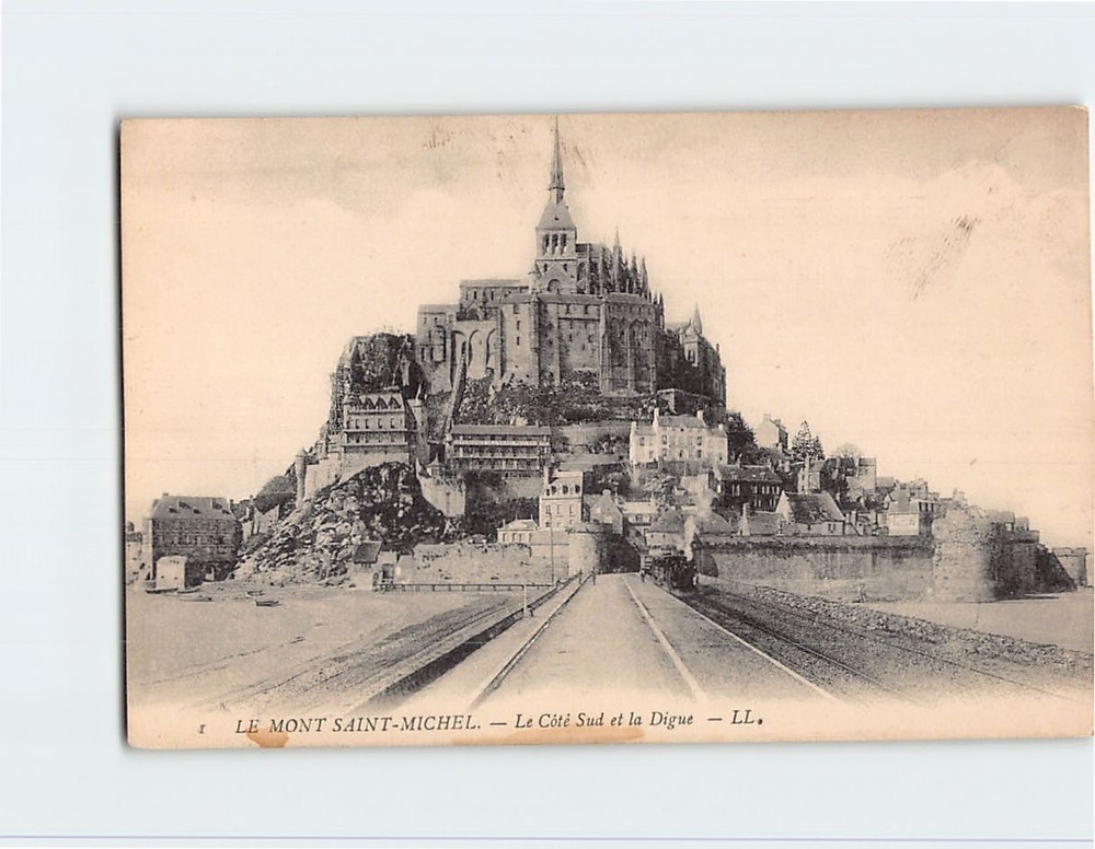 Postcard Le Cote Sud et la Digue Le Mont Saint Michel France