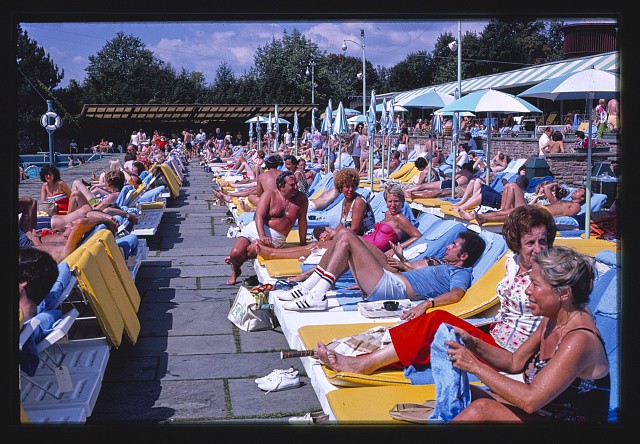 Photo:Grossinger's poolside, Liberty, New York