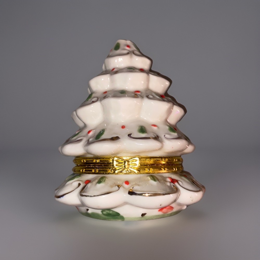 Porcelain Trinket Box. Christmas Tree