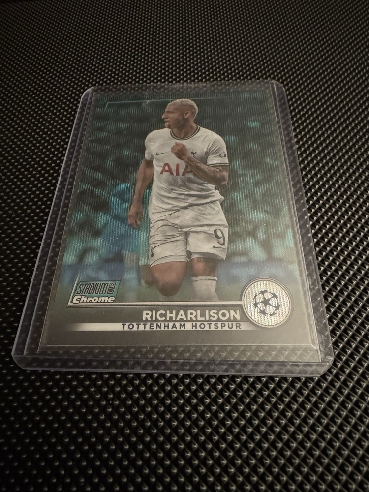 2022-23 Topps Stadium Club Chrome UEFA - Richarlison Aqua Wave Refractor /275
