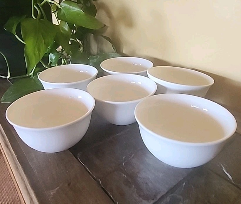 Set of 6 Ice Cream / Fruit Bowls by Sweese