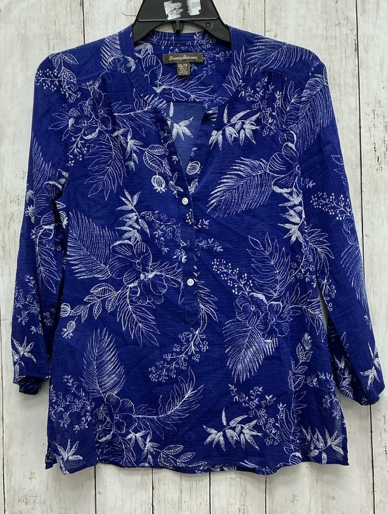 Women’s Tommy Bahama Three-Quarter Sleeve Top XS 0429–223