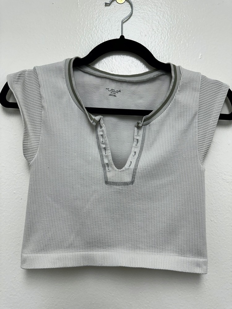 Urban Outfitters From Under Gray Crop Top Ribbed Knit stretch M-L Y2K *Stain