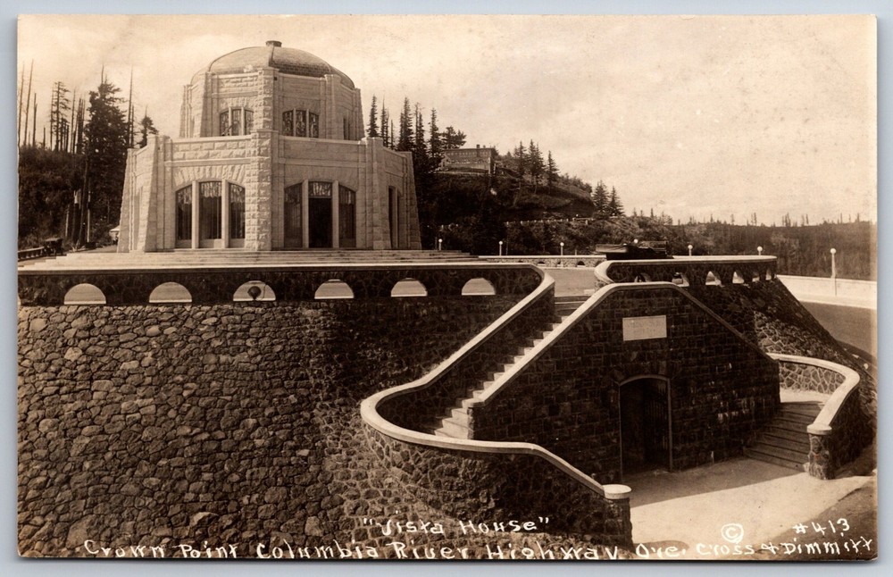 RPPC~Oregon~Vista House @ Crown Point On Columbia River Hwy~Real Photo Postcard