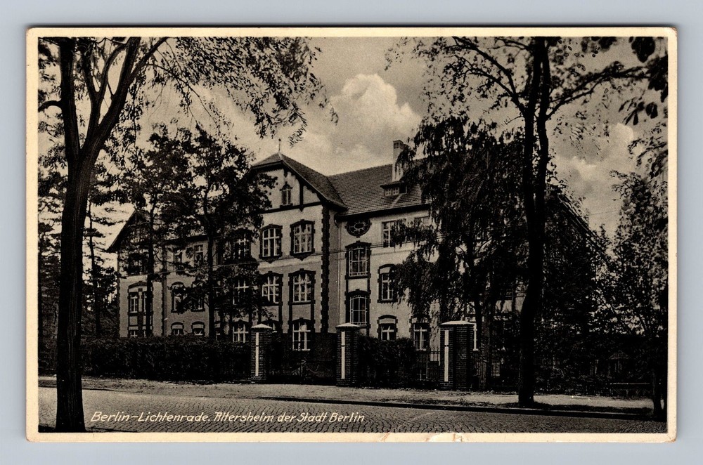 Germany- Berlin Retirement Home Souvenir Post Old Card View PC Vintage Postcard