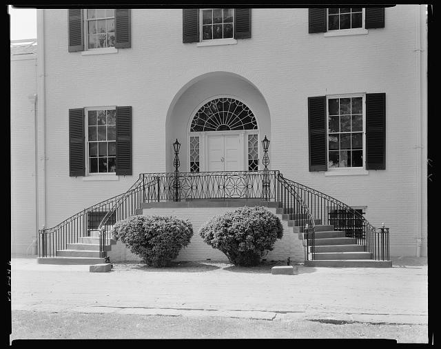 Photo:Oak Hill Aldie Virginia 1930 Historic House Front Entrance