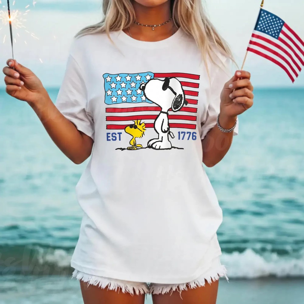Vintage Patriotic Cartoon Dog 1776-2026 USA Freedom Graphic Tee