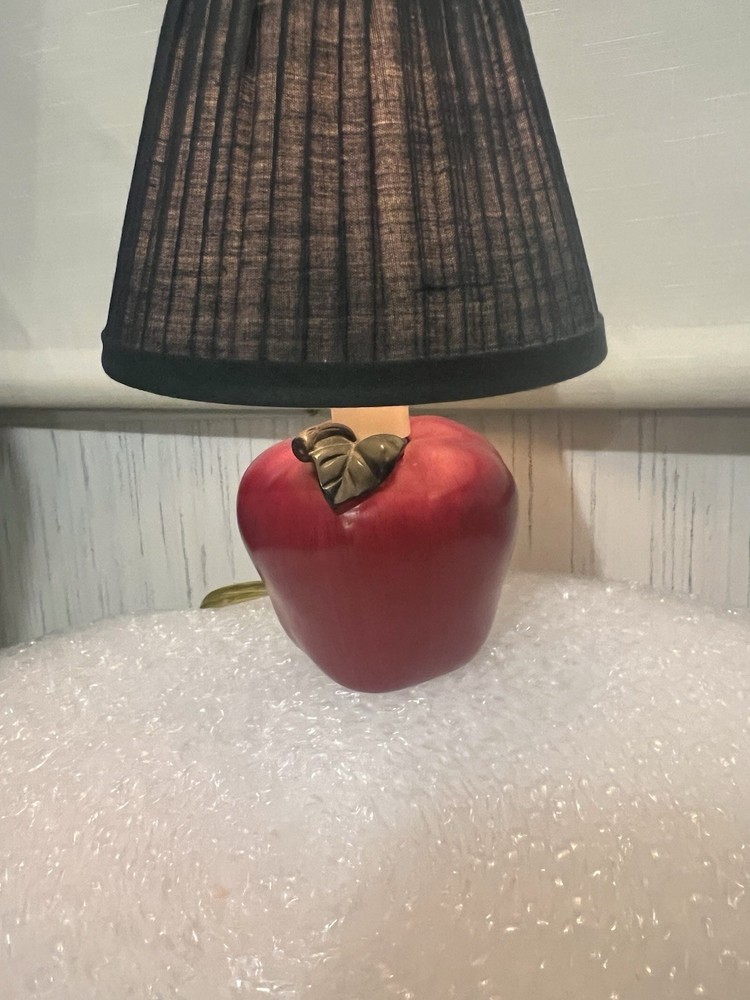 Vintage 7” Apple Lamp With Green Shade Farmhouse Decor Or Night Light