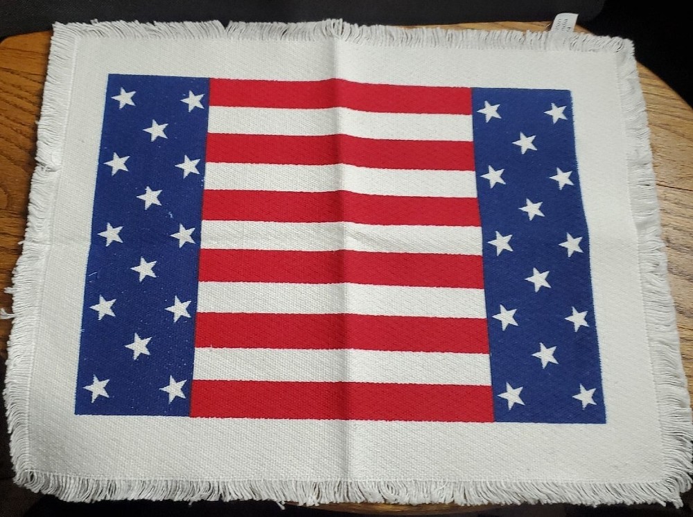 Tableware Placemats made in India- Set of 4  Placemats w/American Flag Design*