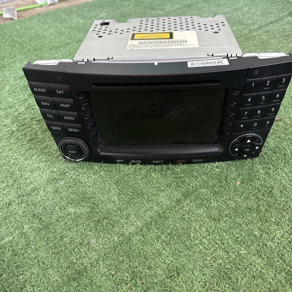 03-08 Mercedes W211 E350 E500 Command Head Unit Navigation Radio CD OEM