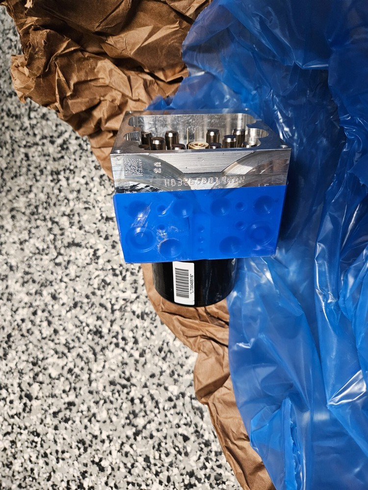 ACDelco 25879231 ABS Pressure Modulator Valve Replacement-image