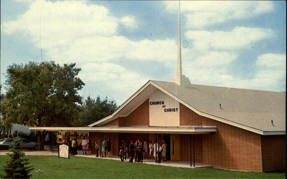 Church of Christ Reynoldsburg Ohio OH 1970s vintage postcard