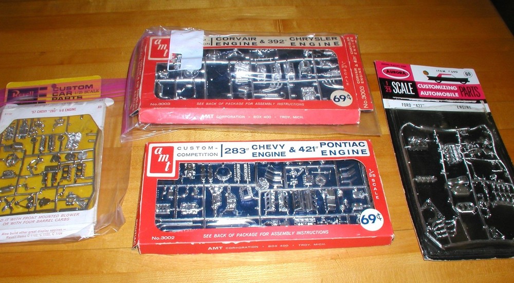 Lot of FOUR  Vintage 1/25 scale model engine kits - Revell, AMT, Aurora