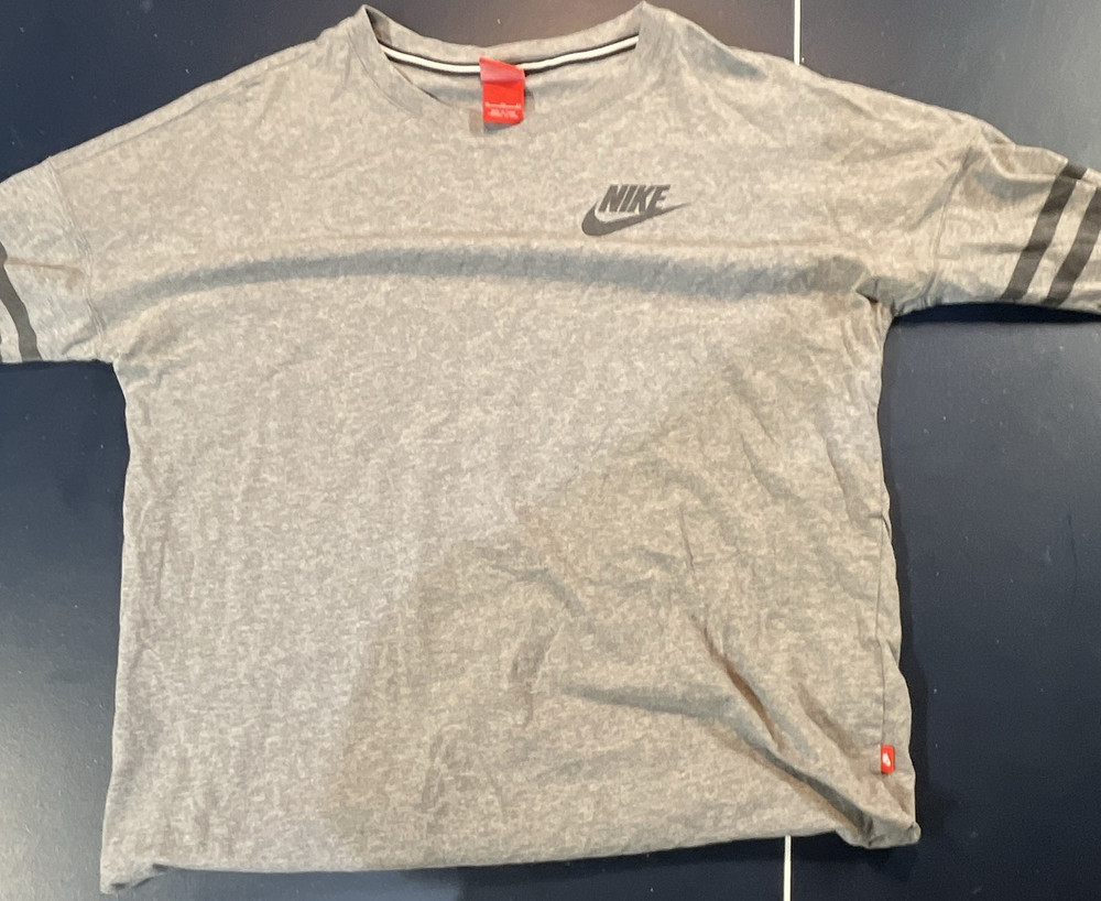 Nike Men’s Just Do It Logo T-Shirt Gray Cotton Knit Crew Neck Short Sleeve L